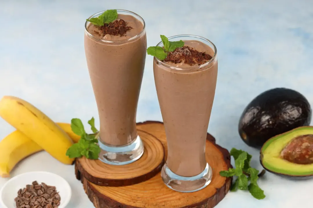 step 3 How to Make Chocolate Avocado Smoothie