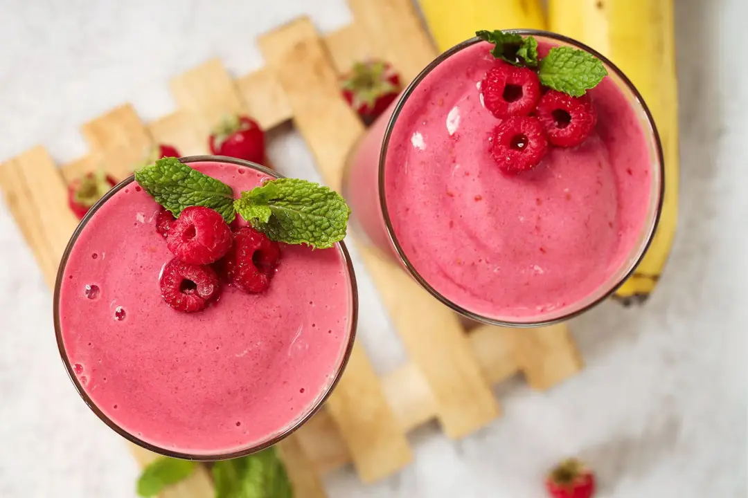 step 3 How to Make Raspberry Smoothie