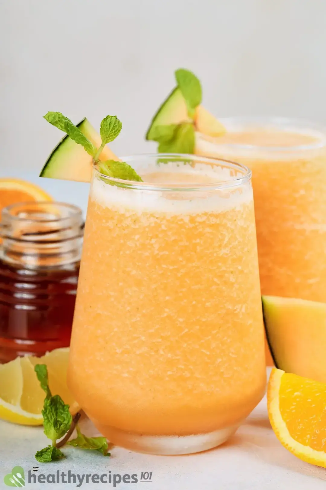 Storing and Freezing Cantaloupe Smoothie