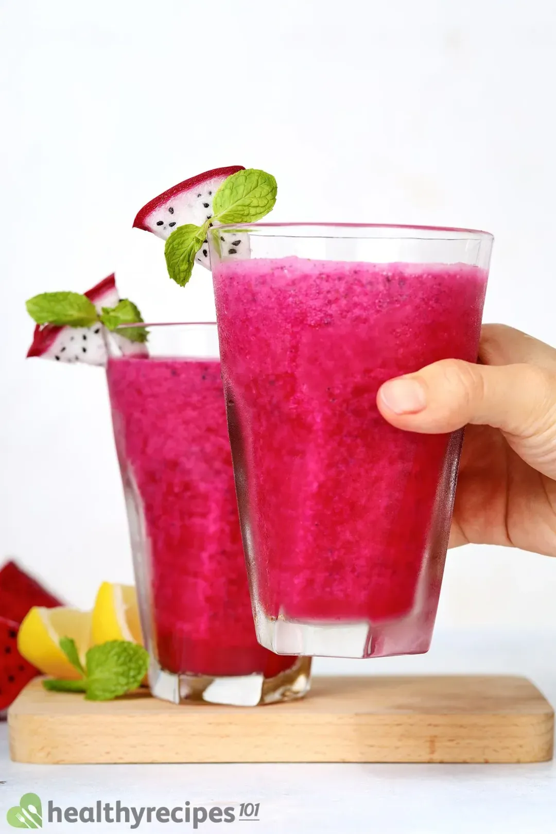 Storing and Freezing Dragon Fruit and Yogurt Smoothie