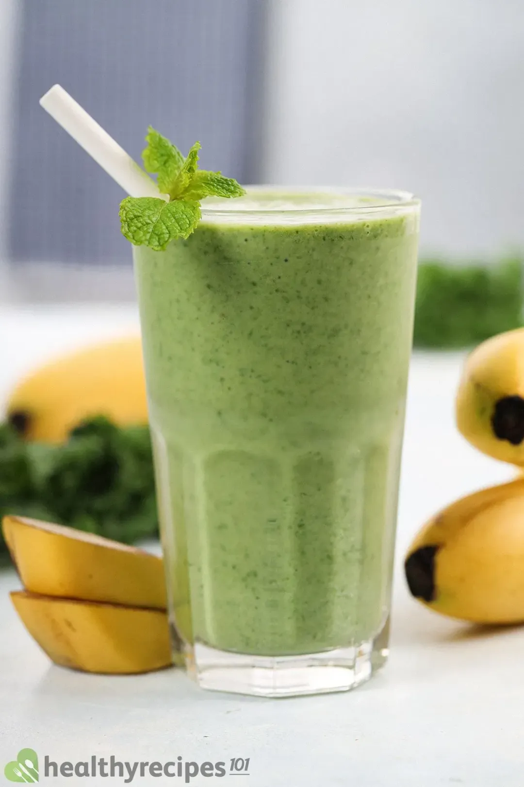 This Kale Banana Smoothie Recipe Healthy