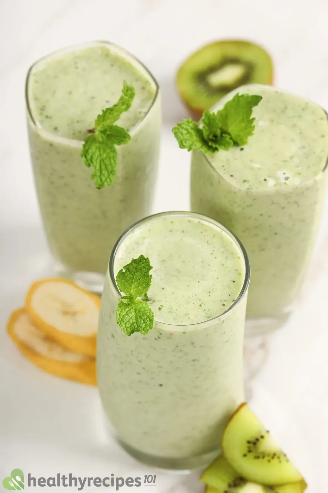 Types of Kiwi You Can Use for kiwi banana smoothie