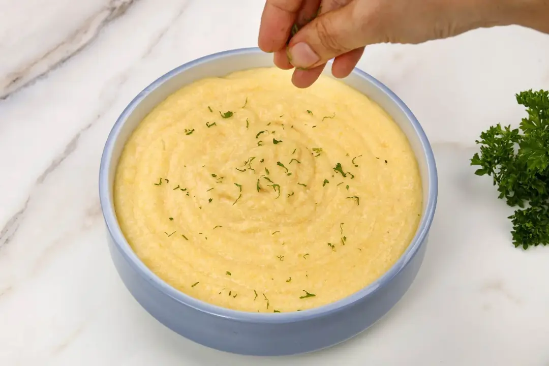 How to make instant pot polenta Garnish and serve