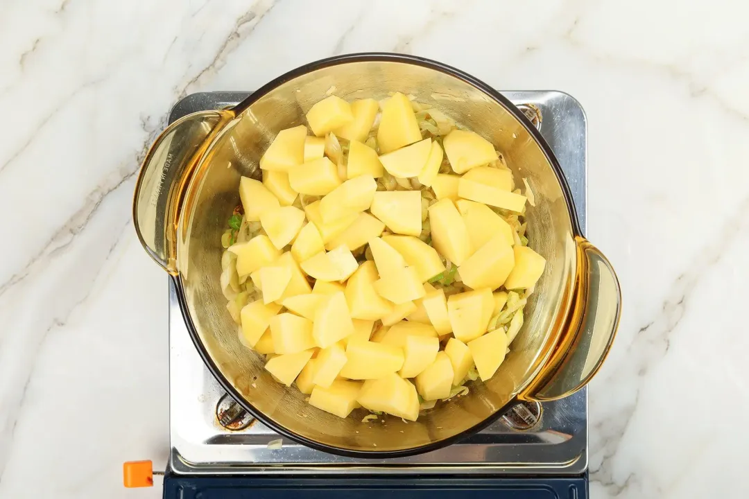 step 2 How to make potato leek soup