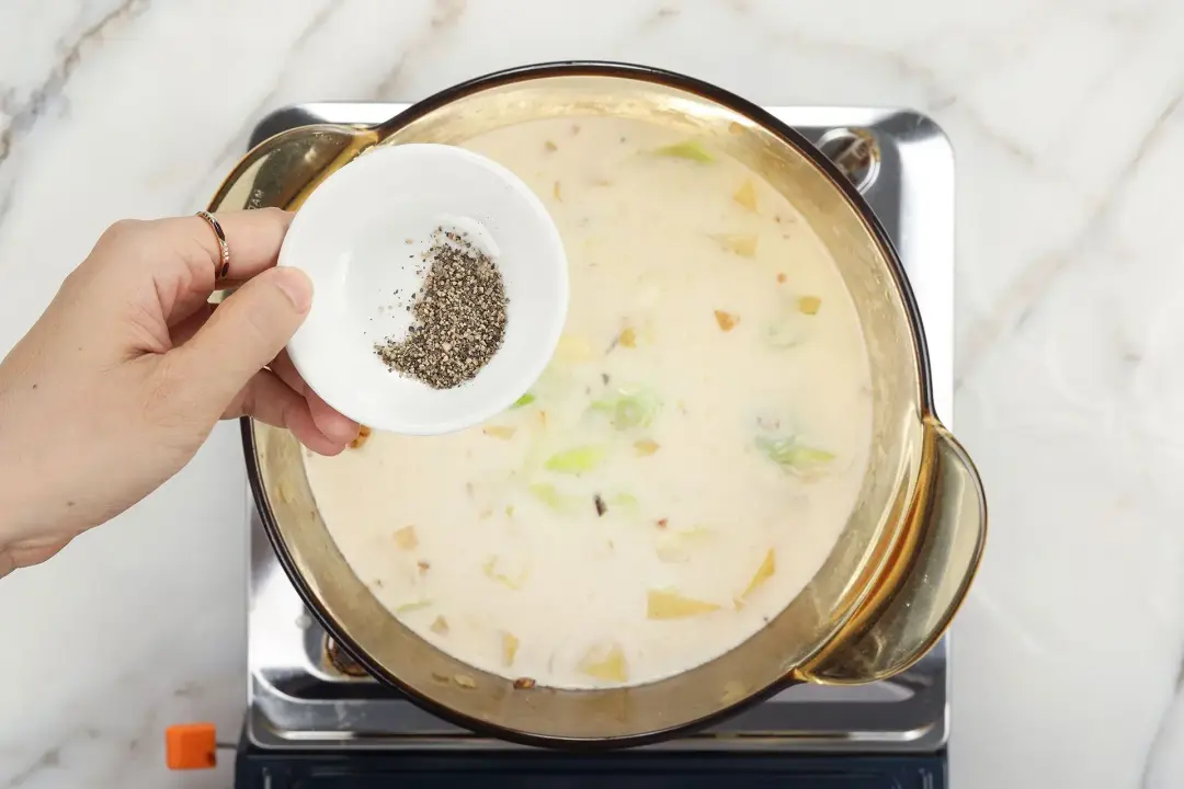 step 3 How to make garlic soup