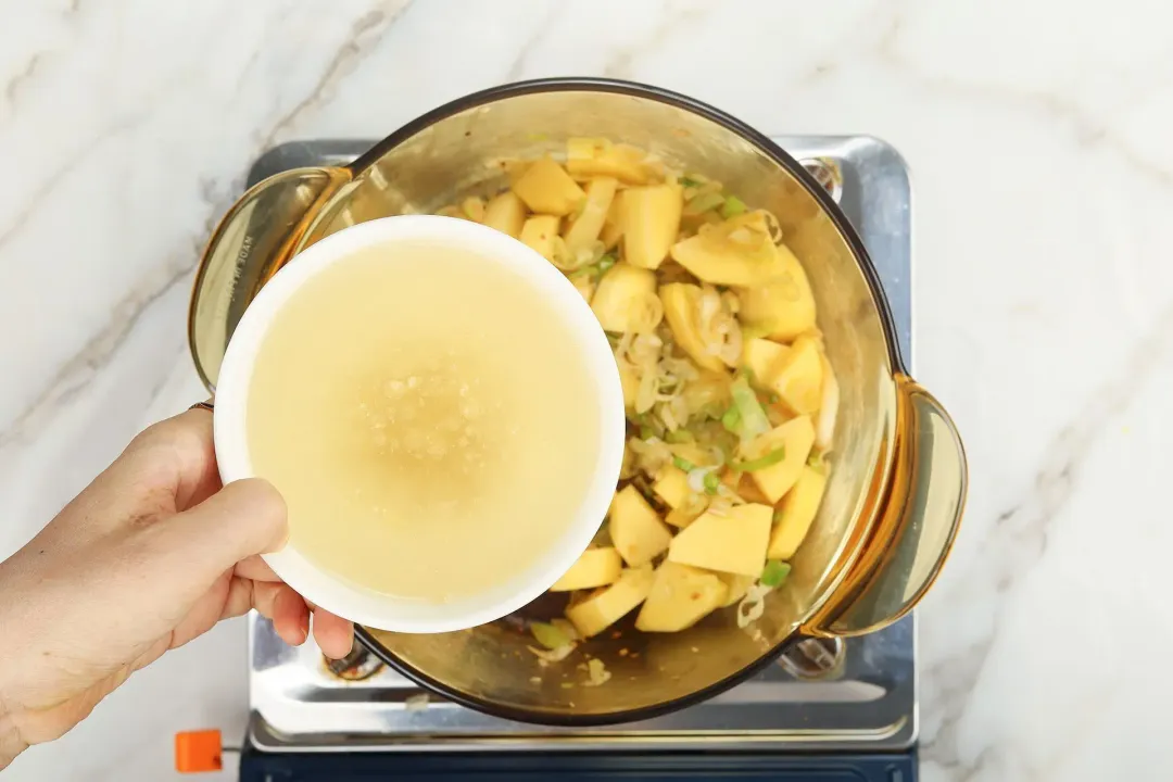 step 3 How to make potato leek soup