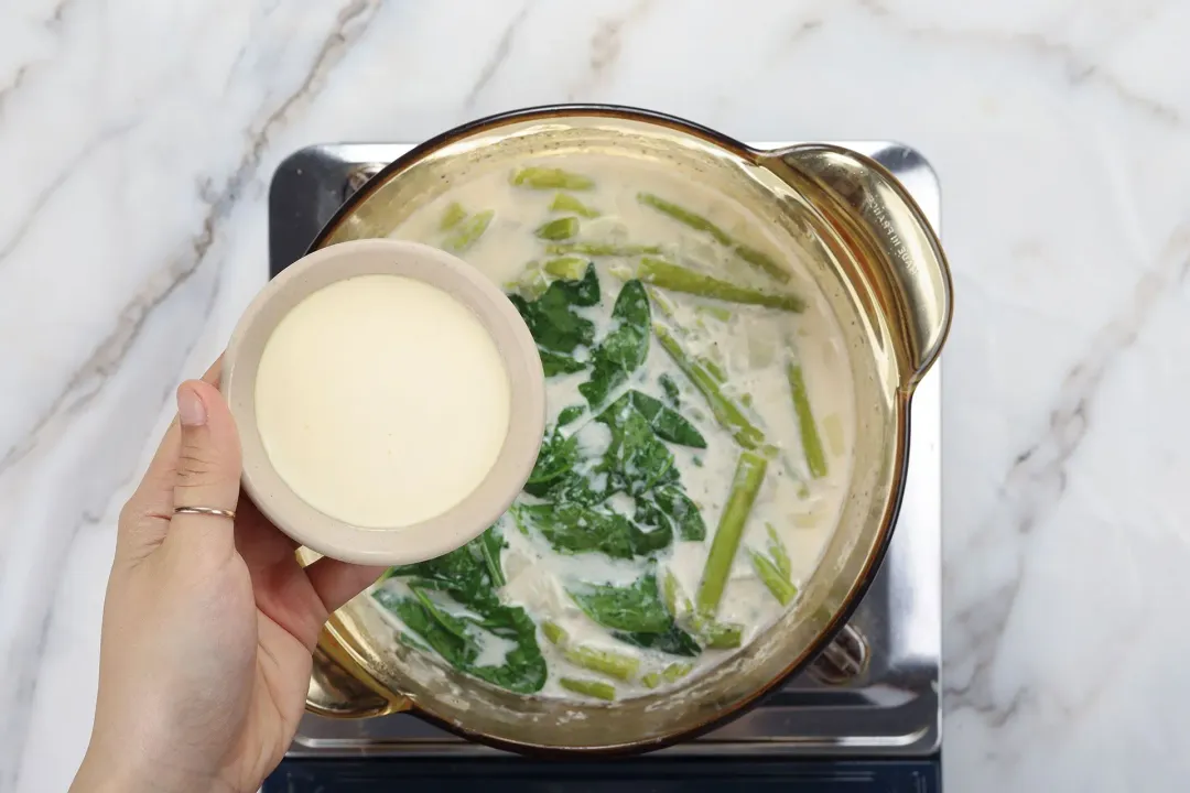 step 4 How to make cream of asparagus soup