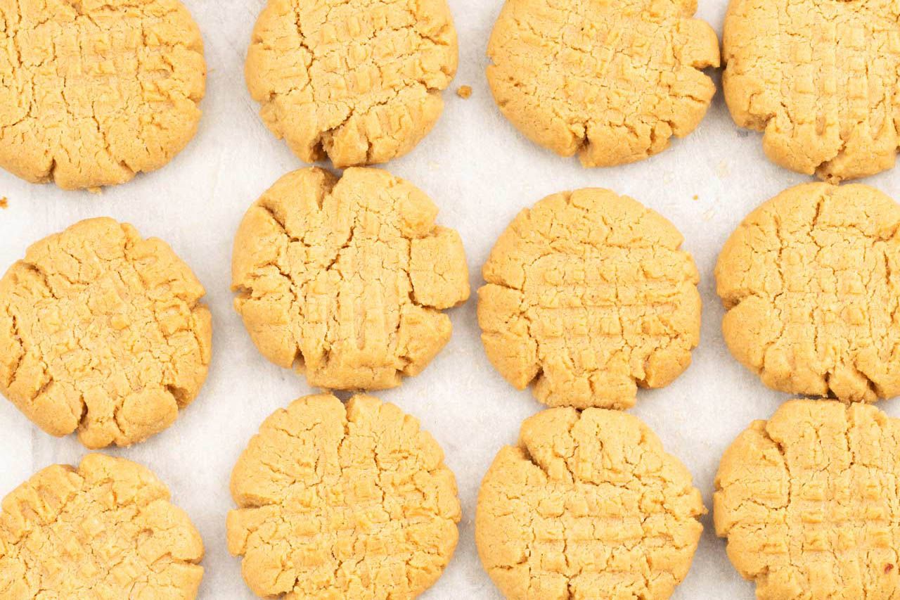 Peanut Butter Cookies Recipe and How to Make a Healthy Sweet Treat