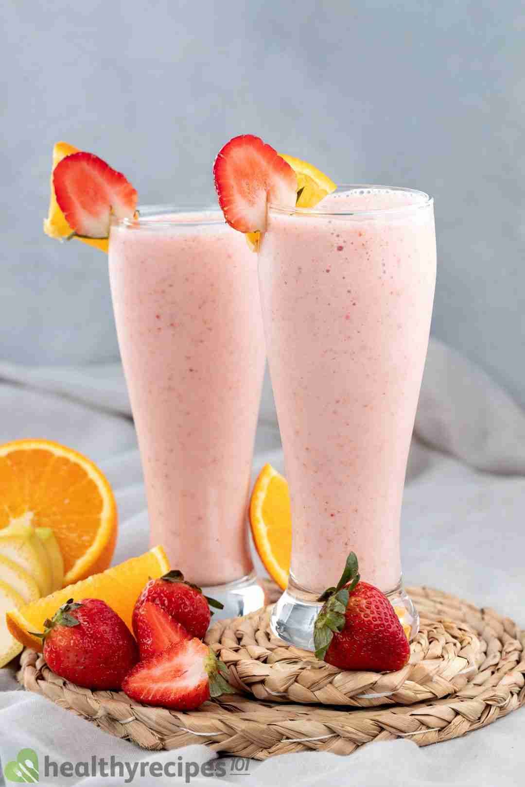 Strawberry Banana Smoothie Recipe for a Quick, Healthy Breakfast