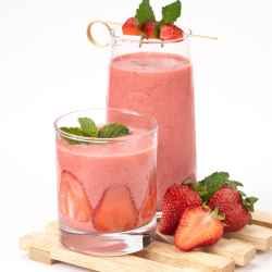 Strawberry Smoothie Recipe Healthykitchen101 3