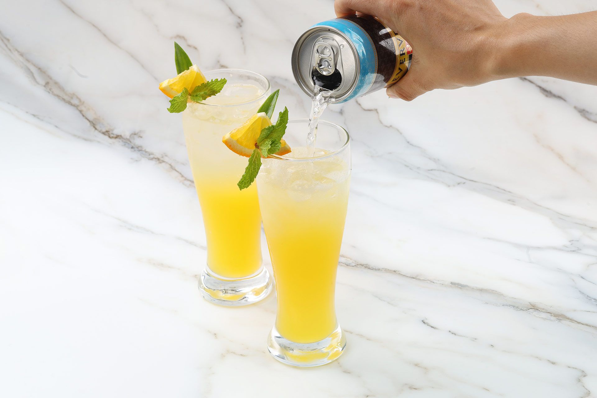 Basic Rum and Orange Juice Recipe for a Cruise Ship Experience