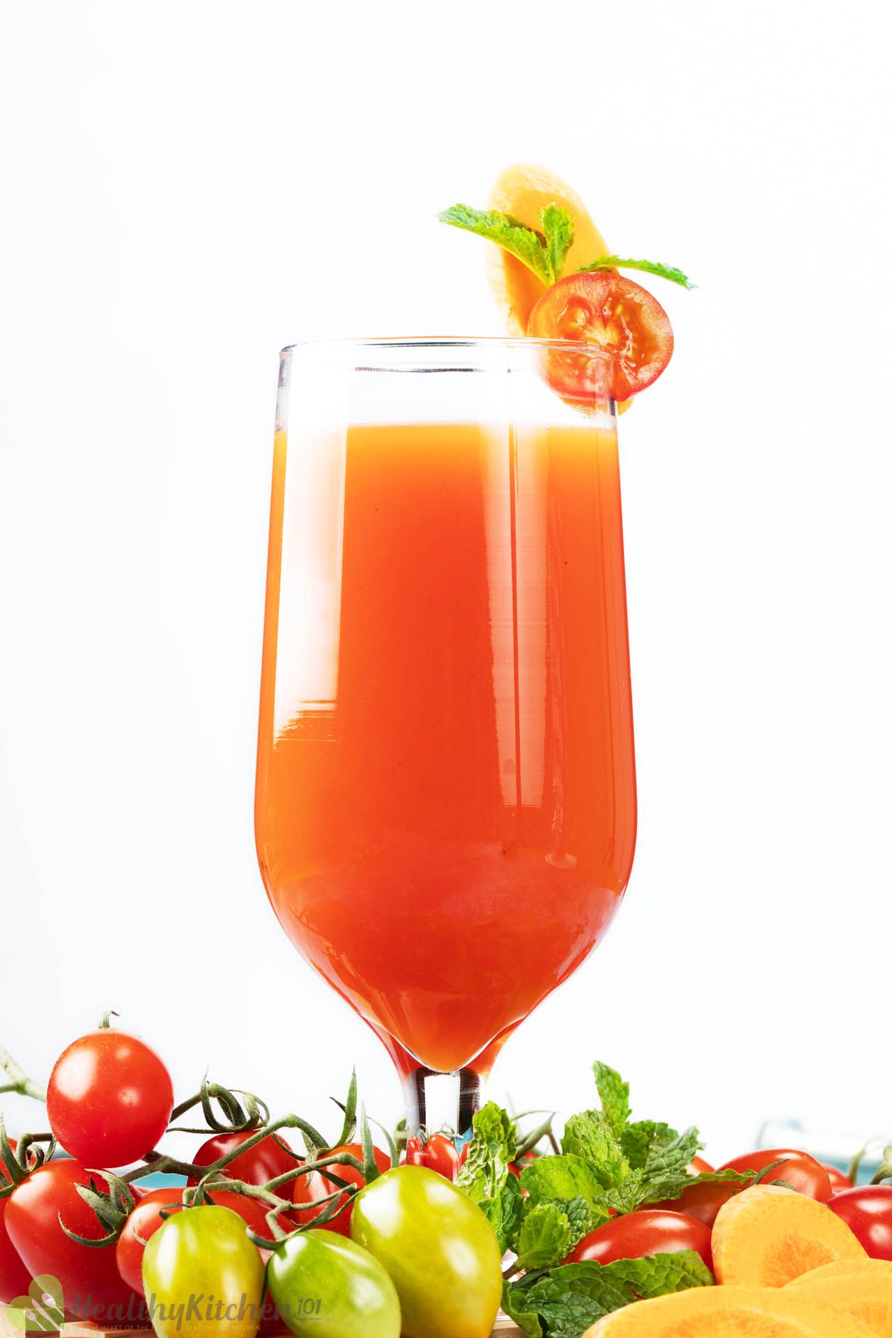 A Carrot Tomato Juice Recipe To Include In Your Healthy Diet