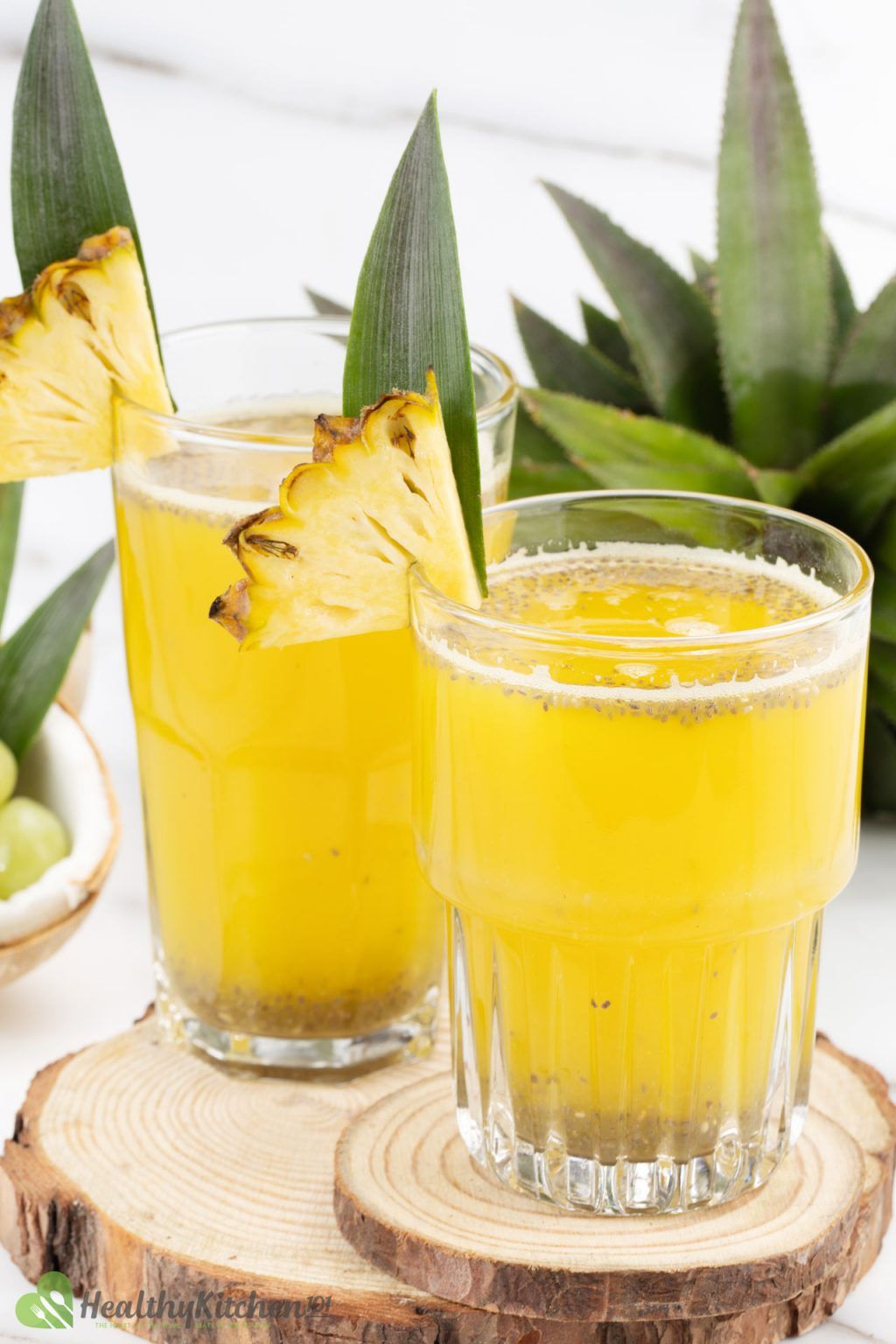 Refined Sugar-Free Pineapple Juice Recipe: A Healthy Golden Chia Drink