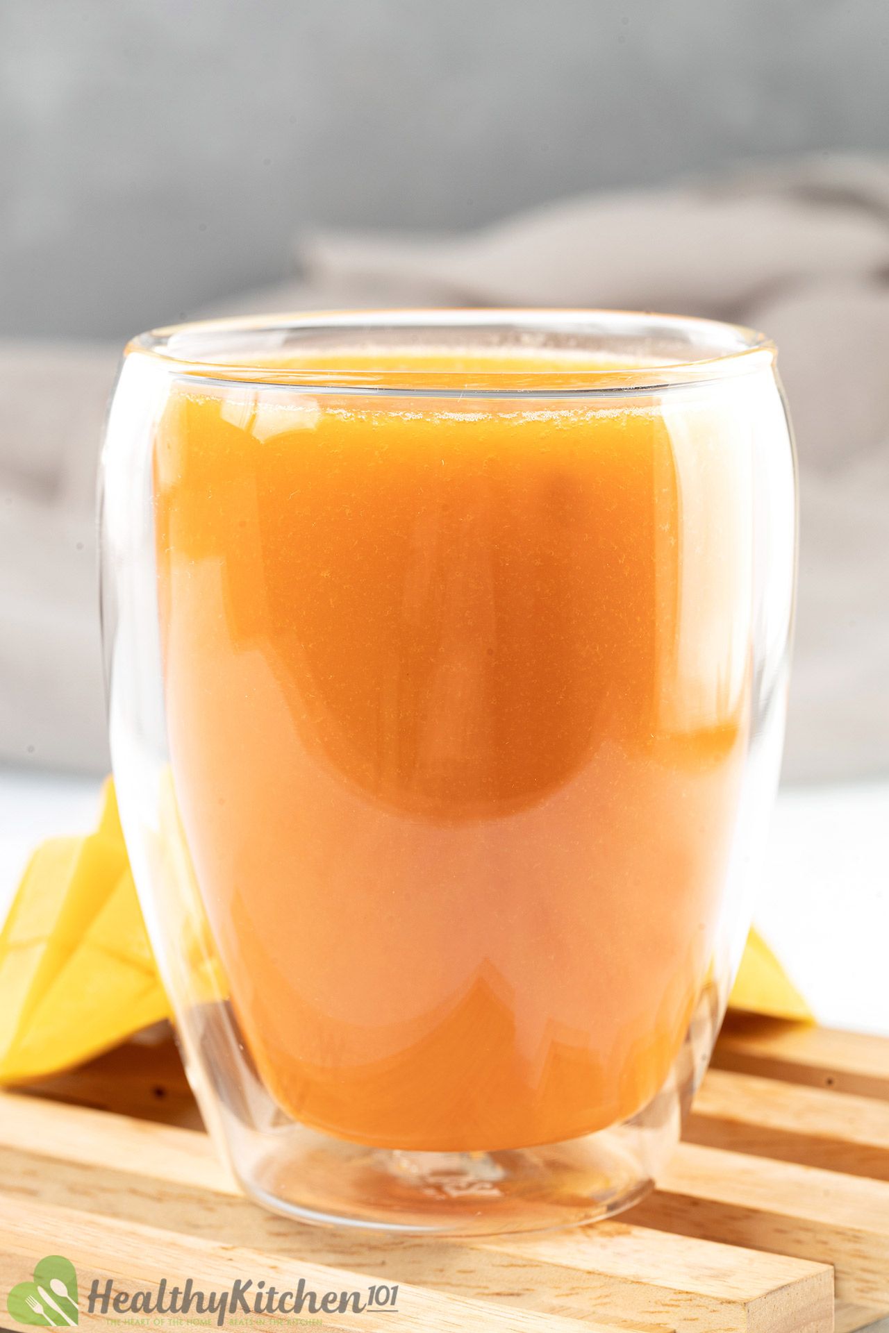 Homemade Mango Carrot Juice Recipe