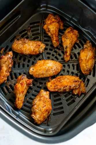 how-to-reheat-chicken-wings-in-oven-air-fryer-and-microwave