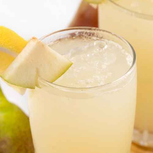 Pear Juice Recipe An Easy Howto for a Tasty and Healthy Drink