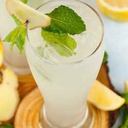 homemade ginger lemonade