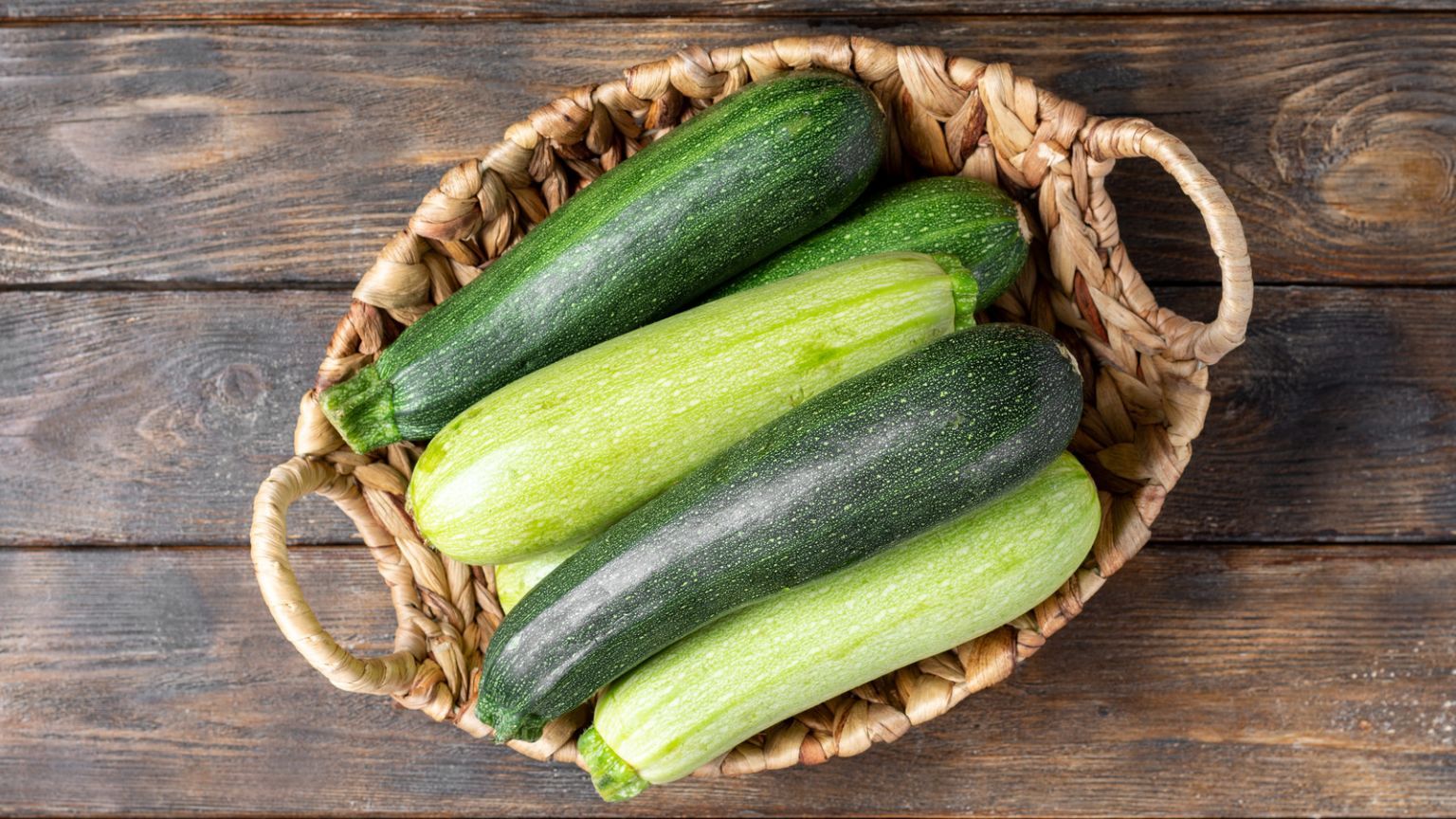 How to Store Zucchini The Best Ways to Keep It Fresh & LongLasting