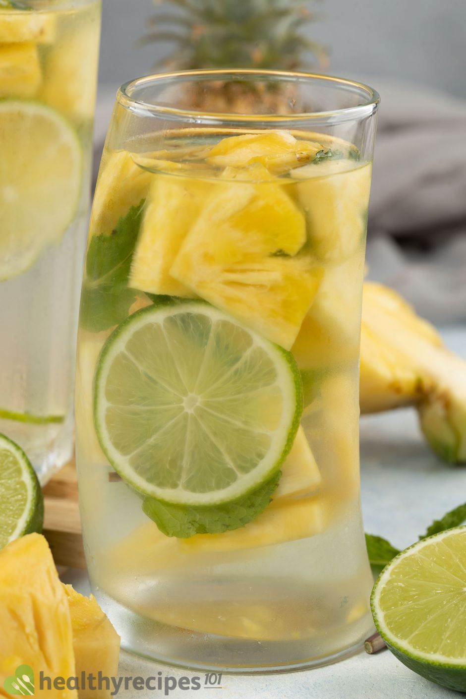 Pineapple Water Recipe A Healthy, Refreshing, LowCalorie Drink
