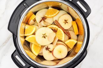 Step 1: Place the fruits and spices in the Instant Pot.