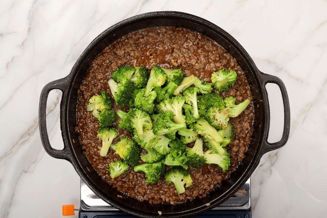 Return the broccoli to the pan Ground Beef