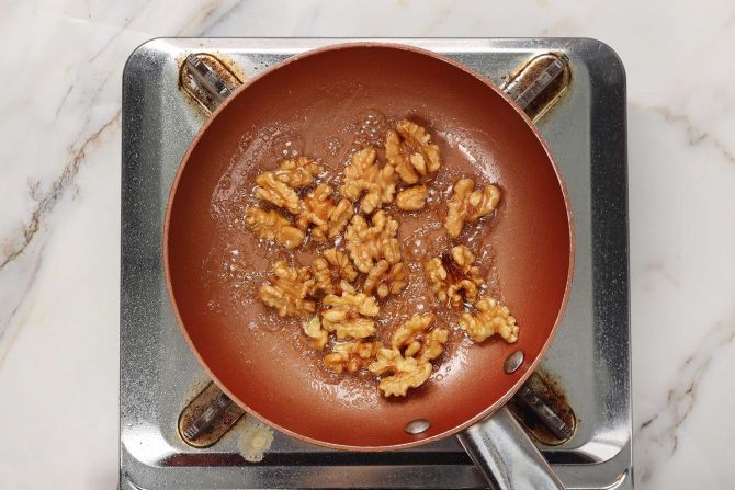 step 4: Add the walnuts and reduce.