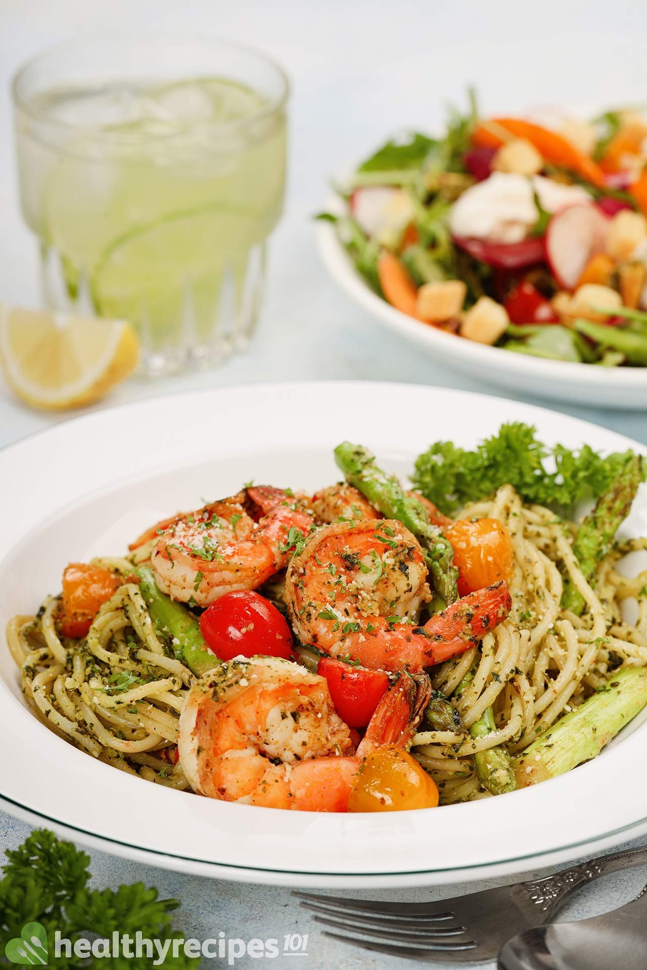 What to Serve With Pesto Pasta Shrimp