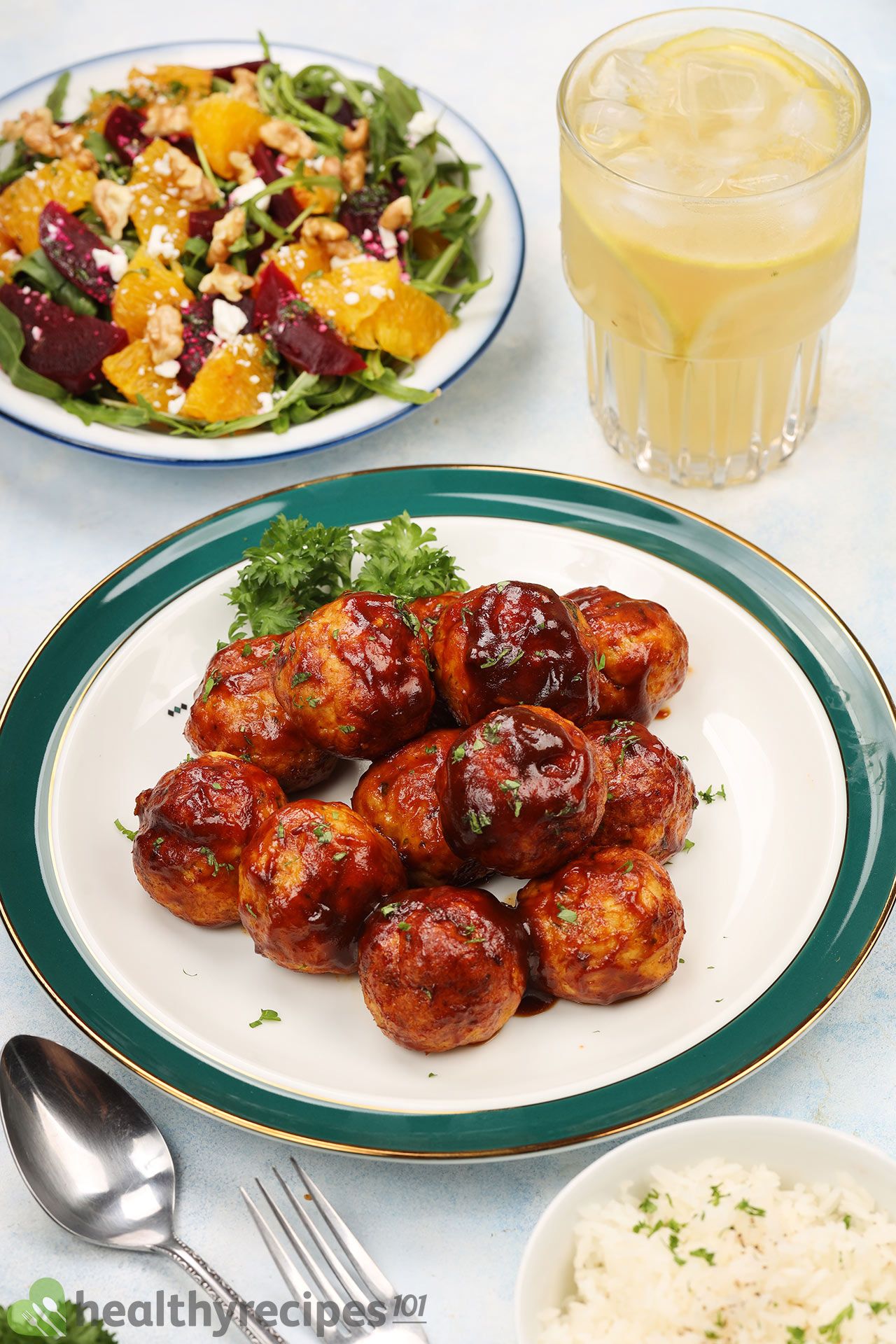 What to Serve With Chicken Meatballs