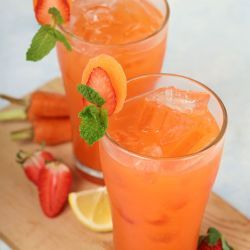 Strawberry Carrot Juice Recipe