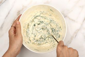step 4: Make the spinach filling.